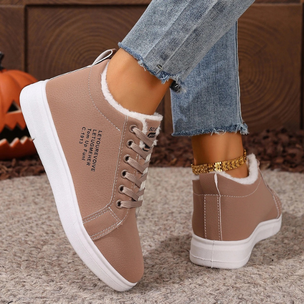 NorthCloud™ | Ultra-Warm Plush Sneakers for Cold Canadian Days