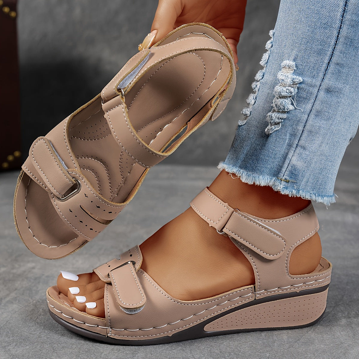 CloudEase™ Lightweight Comfort Sandals