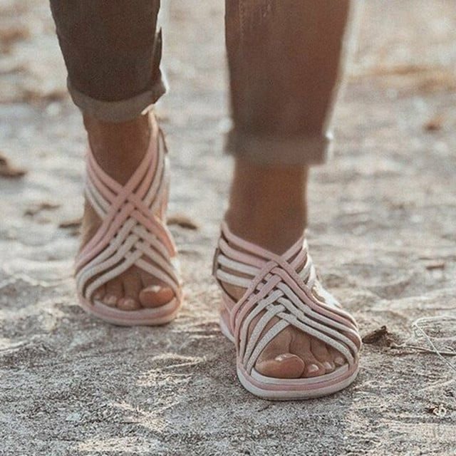 CloudMuse™ Lightweight Comfort Sandals