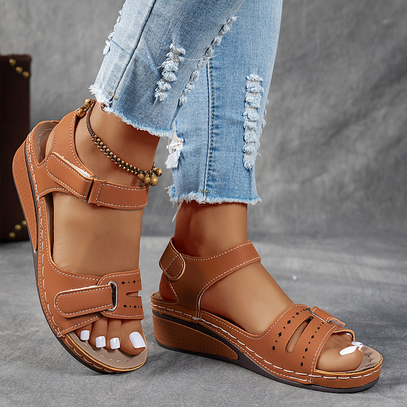 CloudEase™ Lightweight Comfort Sandals